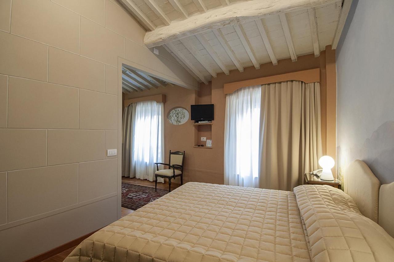 Hotel Alla Corte Degli Angeli Lucca Exterior foto